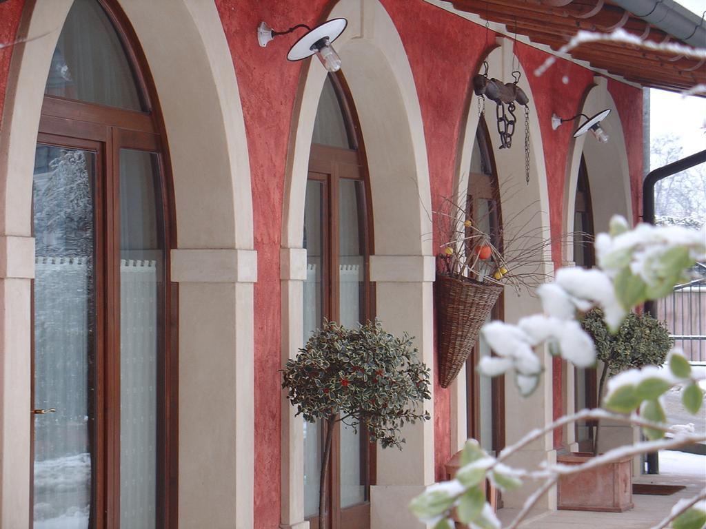 Agriturismo Gian Galeazzo Visconti Guest House Valeggio sul Mincio Exterior photo
